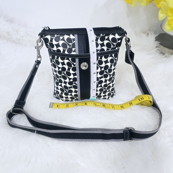 Coach Heritage Signature Swing Pack Bag Crossbody - Picture 4 of 11